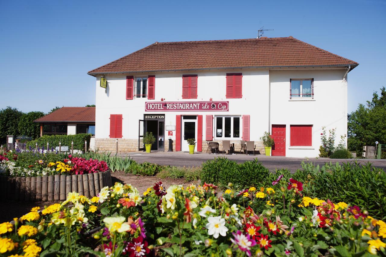 Logis Le Saint Cyr Hotel Montmelard Luaran gambar